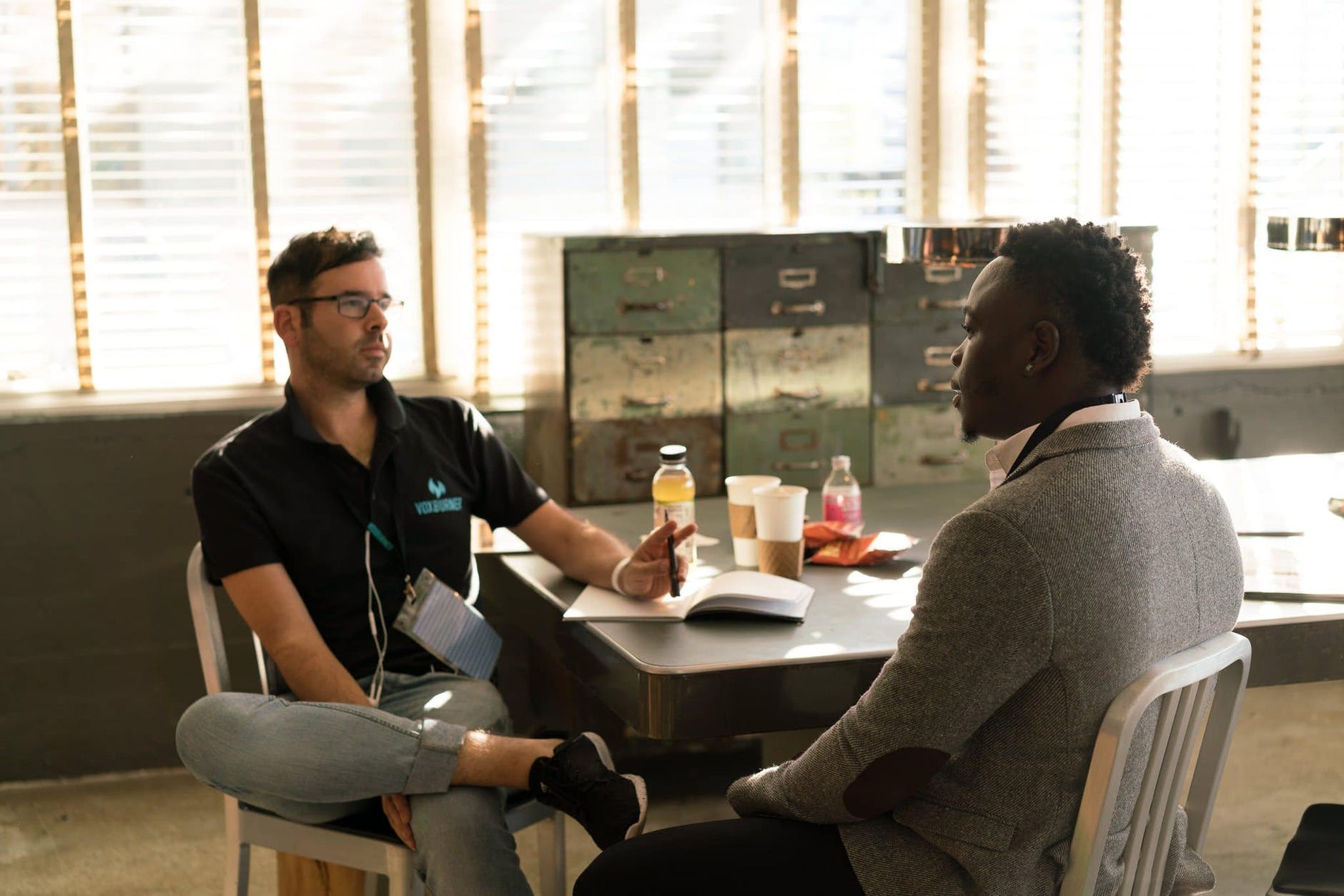 Businessly Recruitment vs Traditional Hiring Agencies Which is Right for Your Business